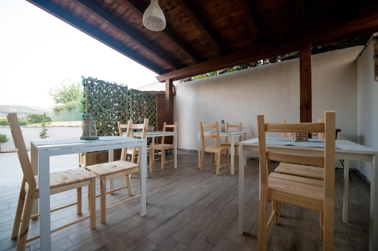 Dove Sorge Il Sole Bed & Breakfast Custonaci